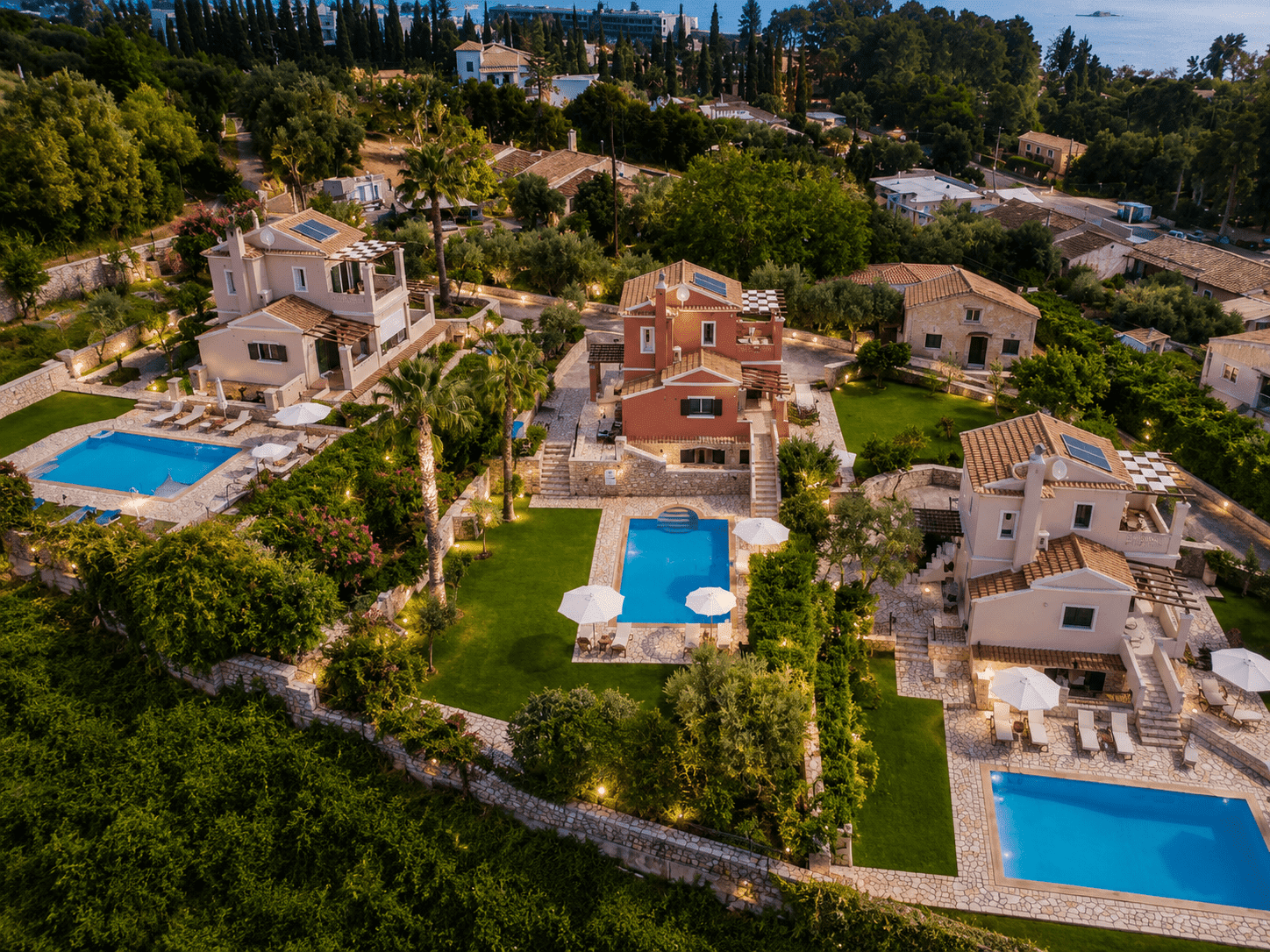 Nestivo Hospitality - Home 12 DASIA BOUTIQUE HOTEL